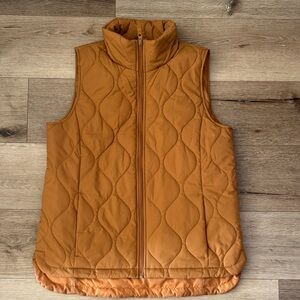 NWOT Land’s End Women's FeatherFree Quilted Insulated Vest